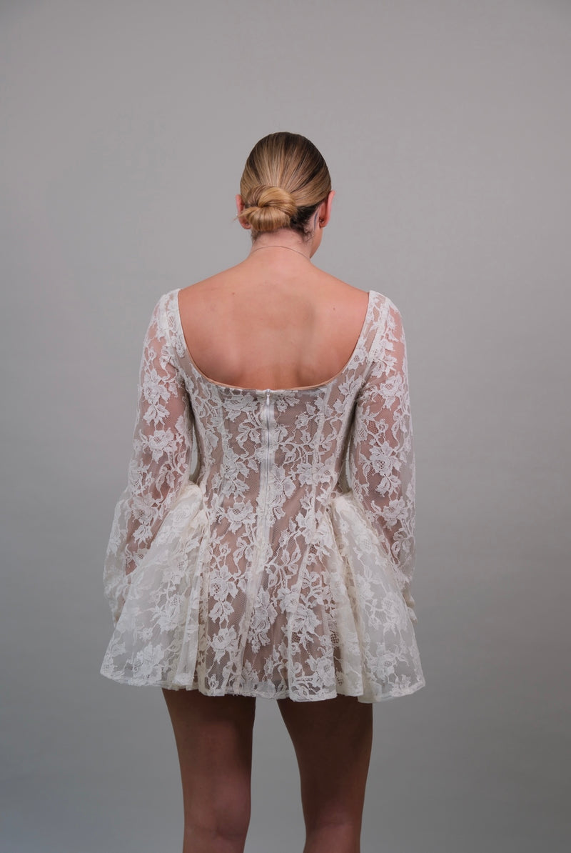 שמלת תחרה דיאן