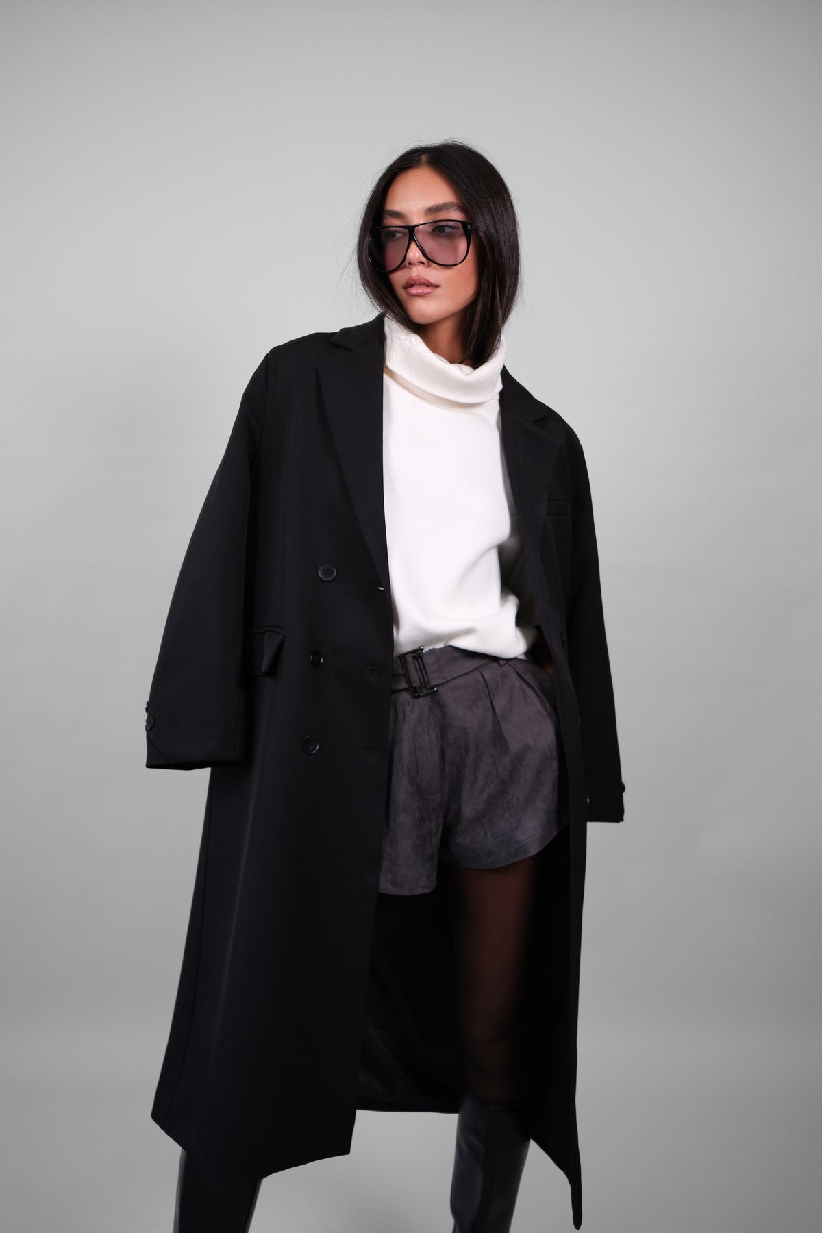 שורט אליוט אפור