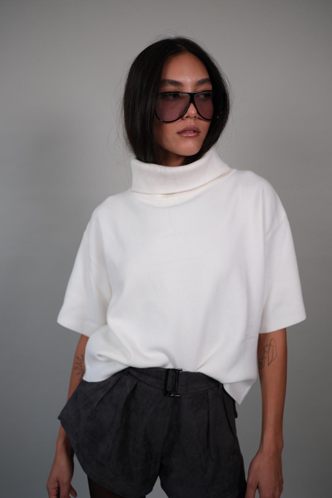 שורט אליוט אפור